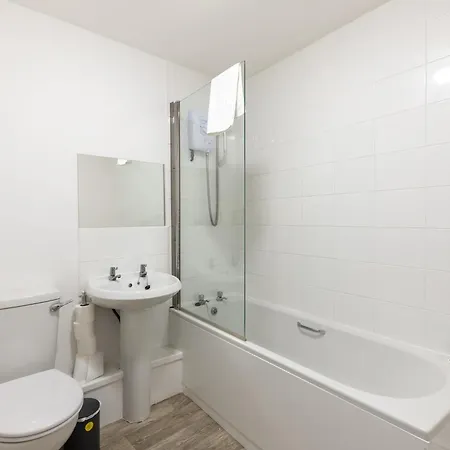 Apartment 1 Bed Harbour-side Flat With Sea Views Whitehaven