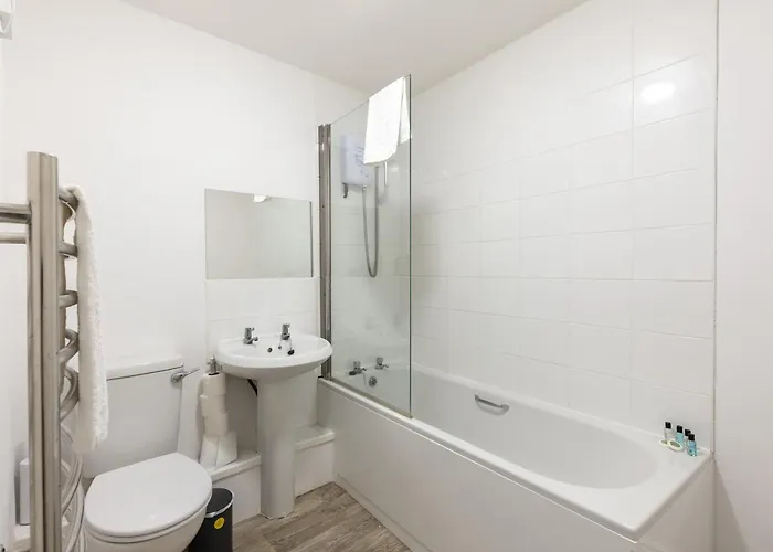 Apartment 1 Bed Harbour-side Flat With Sea Views Whitehaven