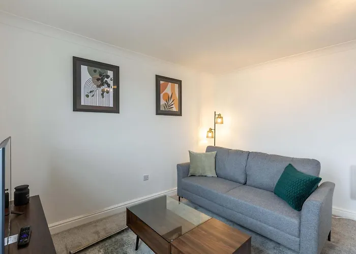 1 Bed Harbour-side Flat With Sea Views Apartment Whitehaven