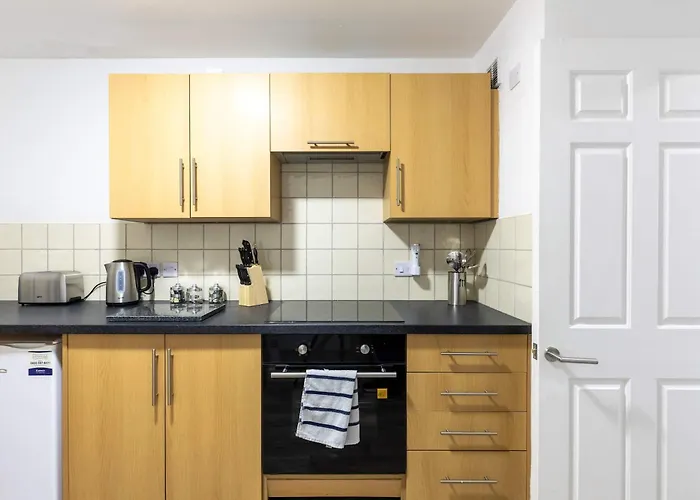 1 Bed Harbour-side Flat With Sea Views * Whitehaven