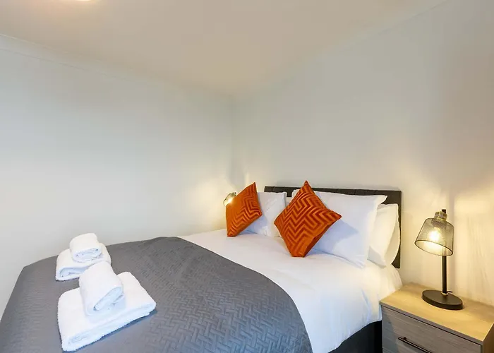 1 Bed Harbour-side Flat With Sea Views Apartment Whitehaven