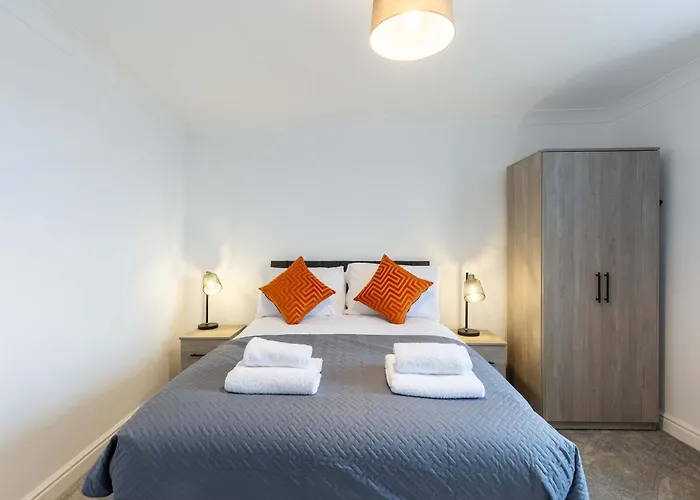 1 Bed Harbour-side Flat With Sea Views Apartment Whitehaven